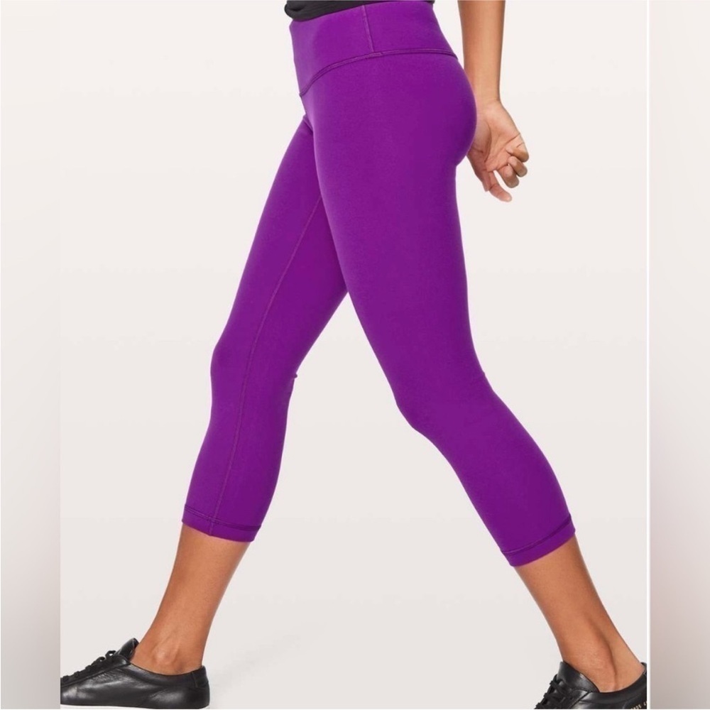 Lululemon Womens Wunder Under Crop III Tender Violet Purple 4 Leggings Yoga Pant
